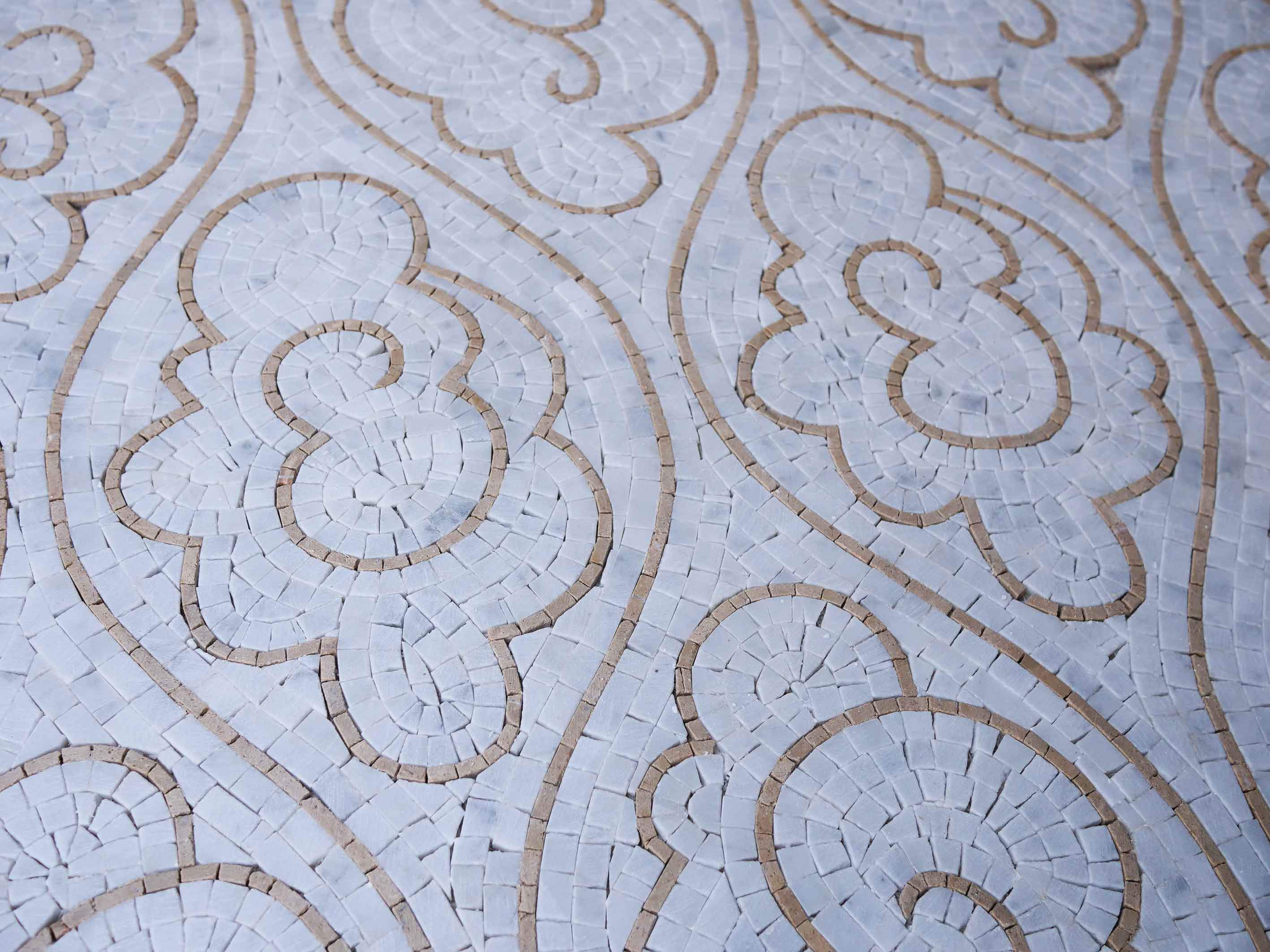 Cloud Swirls - Mosaic Garden Art Border Pattern - Mesh Backing - Image 2