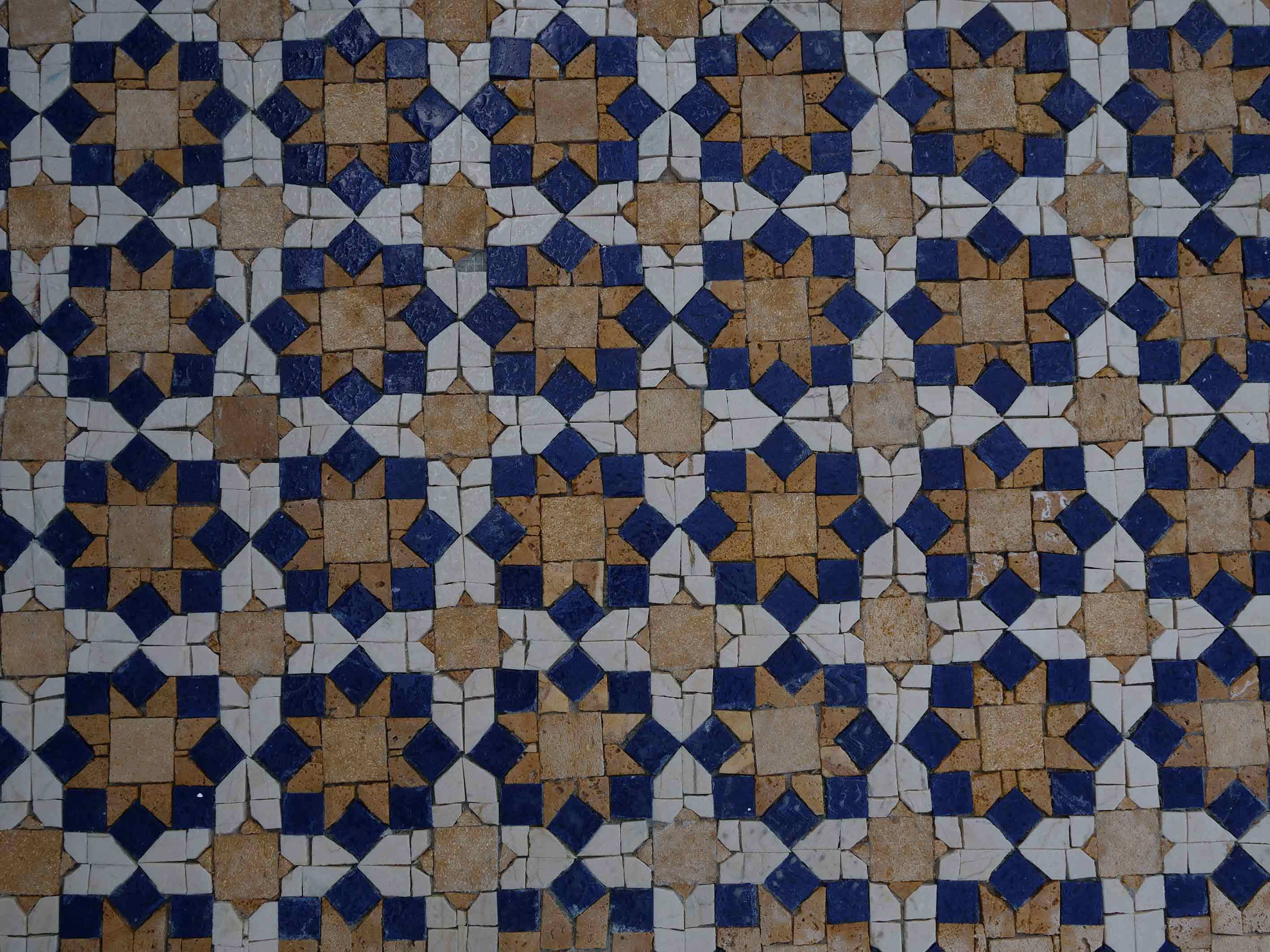 Geometric Starburst Pattern - Mosaic Pathways Round Art Luxury Handcrafted Natural Stone - Mesh Backing - Image 2